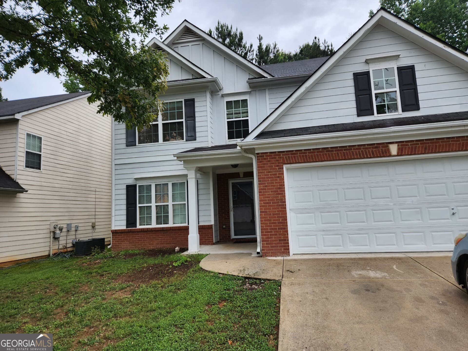 5 bedroom, 3 bathroom, 2,282 sq ft single family residence for rent at 2135 Pine View Trail, Ellenwood, GA 30294 for $2,300 a month — photo 1 of 1