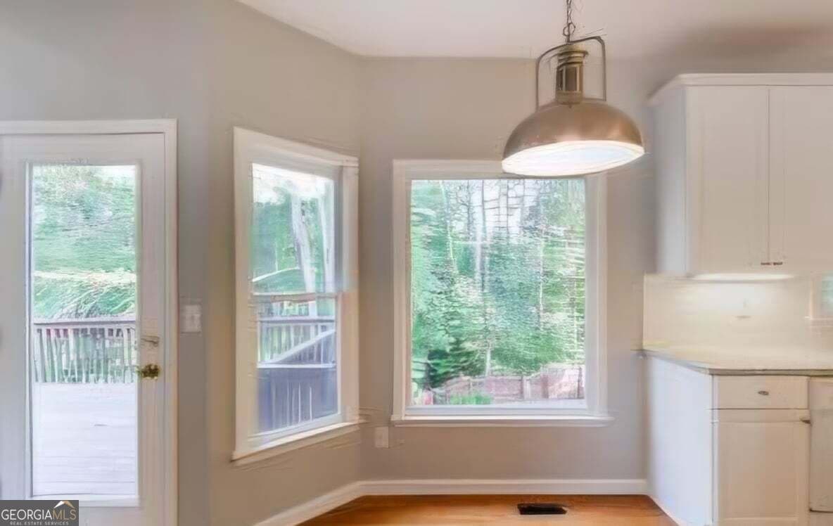 4 bedroom, 2.5 bathroom, 3,350 sq ft single family residence for sale at 1714 Lake Heights Circle, Dacula, GA 30019 — photo 2