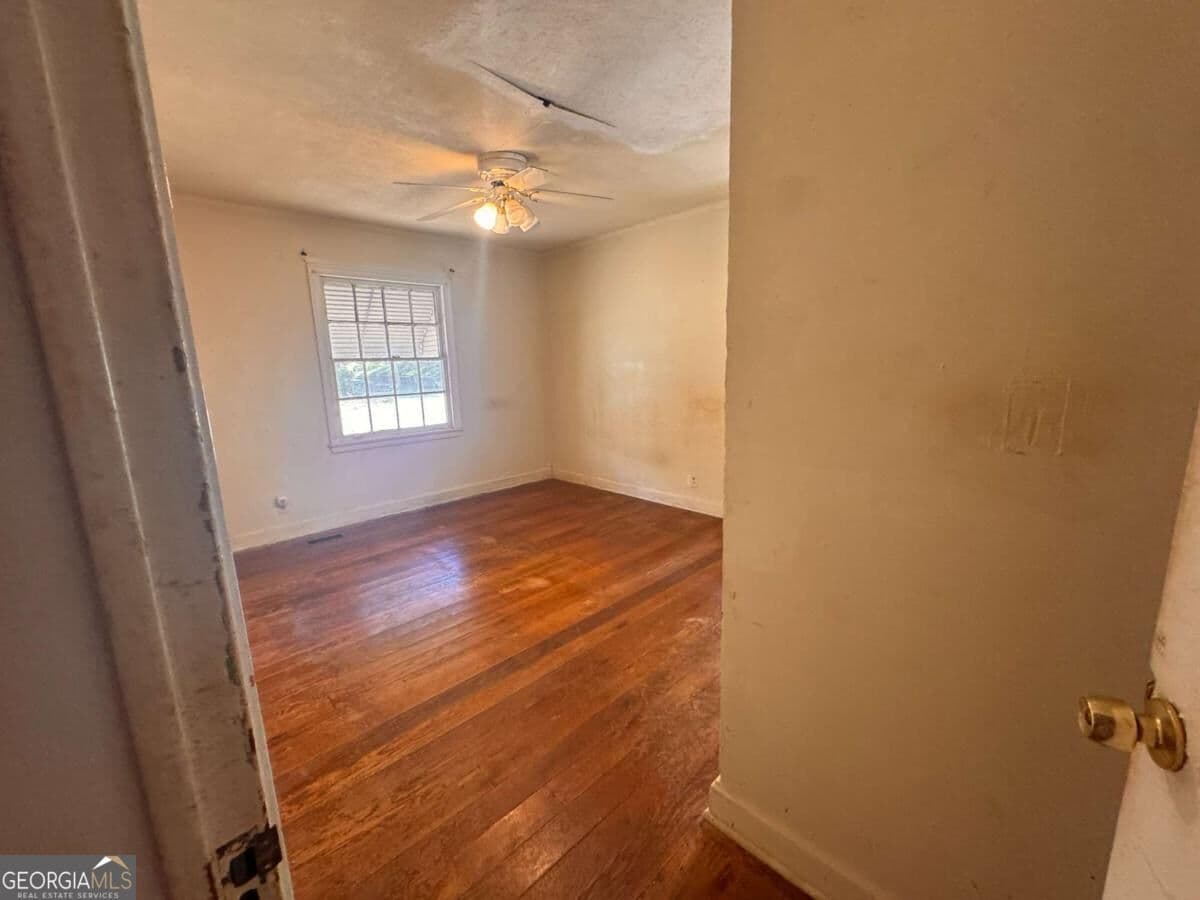 2 bedroom, 1 bathroom, 1,122 sq ft single family residence for sale at 1560 Orlando Street, Atlanta, GA 30311 — photo 9