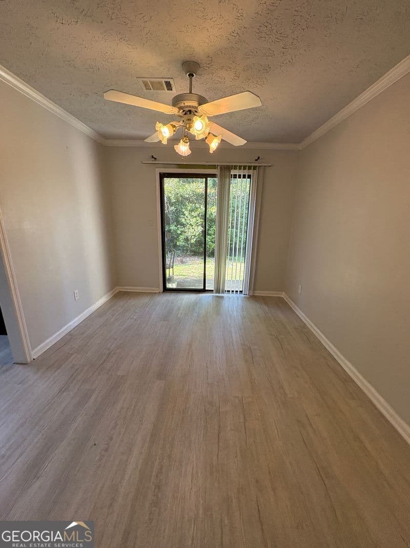 3 bedroom, 3 bathroom, 1,566 sq ft townhouse for rent at 2340 Beaver Ruin Rd Union # 77, Norcross, GA 30071 for $1,600 a month — photo 4