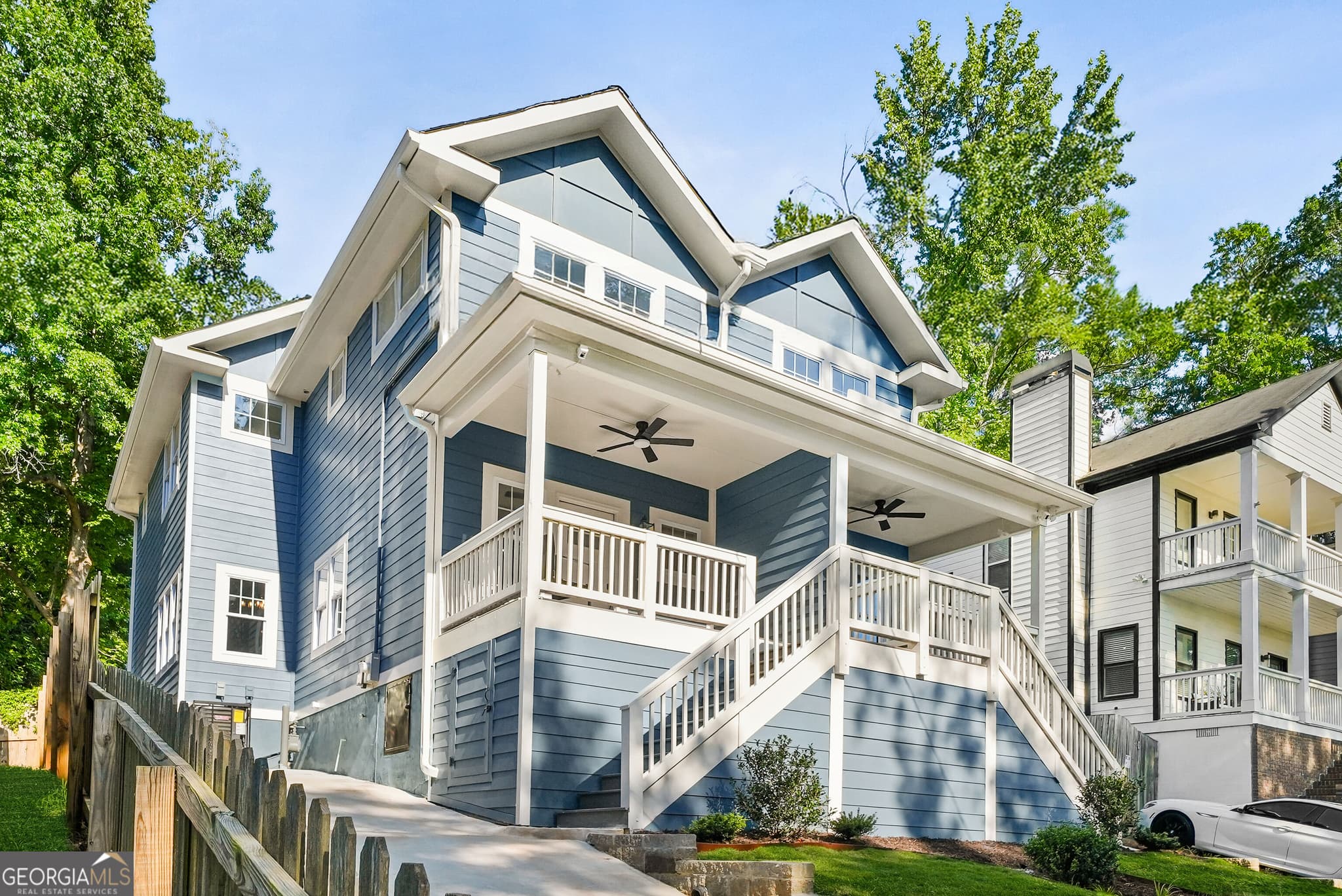 3 bedroom, 2.5 bathroom, 1,514 sq ft townhouse for sale at 411 Oliver Street, Atlanta, GA 30314 — photo 2