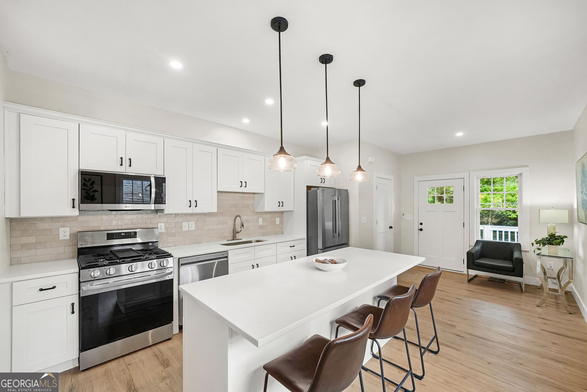3 bedroom, 2.5 bathroom, 1,514 sq ft townhouse for sale at 411 Oliver Street, Atlanta, GA 30314