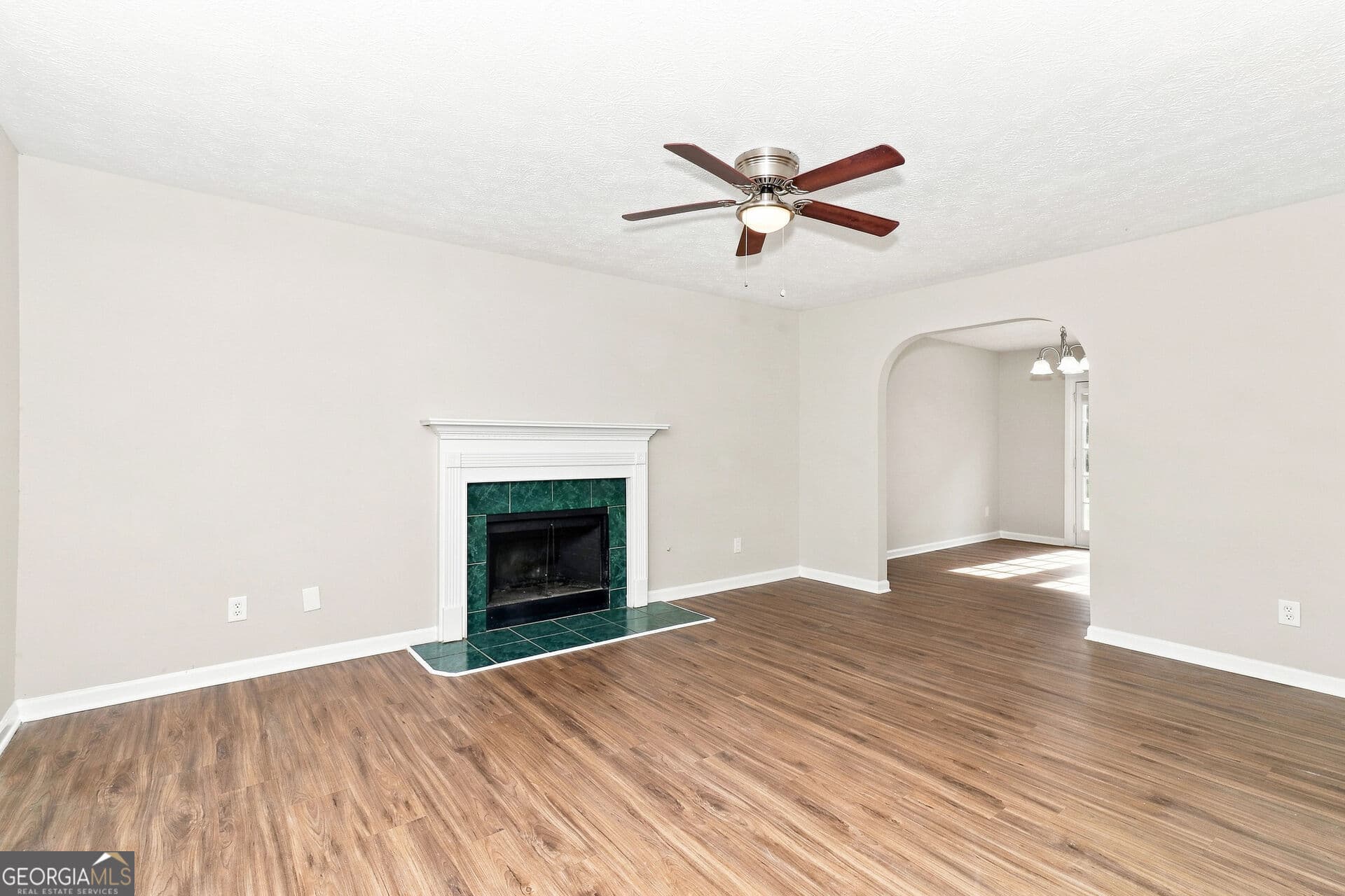 4 bedroom, 2.5 bathroom, 1,810 sq ft single family residence for sale at 133 Javay Court, Villa Rica, GA 30180 — photo 5