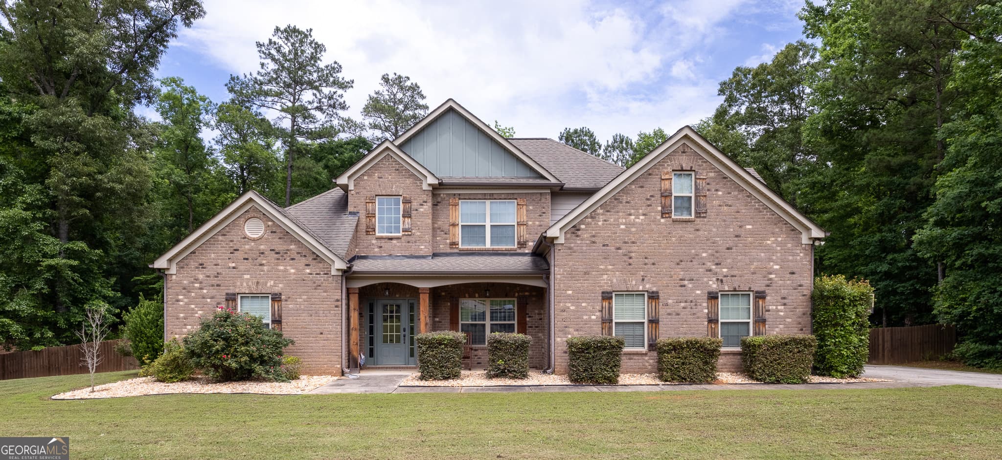 5 bedroom, 3 bathroom, 3,195 sq ft single family residence for sale at 197 Nobility Lane, Mcdonough, GA 30252 — photo 9