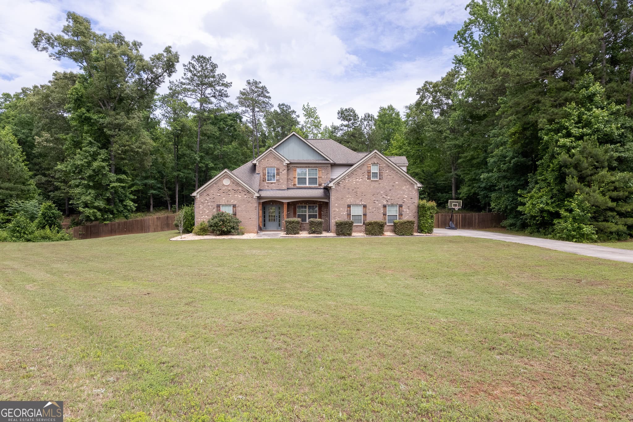 5 bedroom, 3 bathroom, 3,195 sq ft single family residence for sale at 197 Nobility Lane, Mcdonough, GA 30252 — photo 10