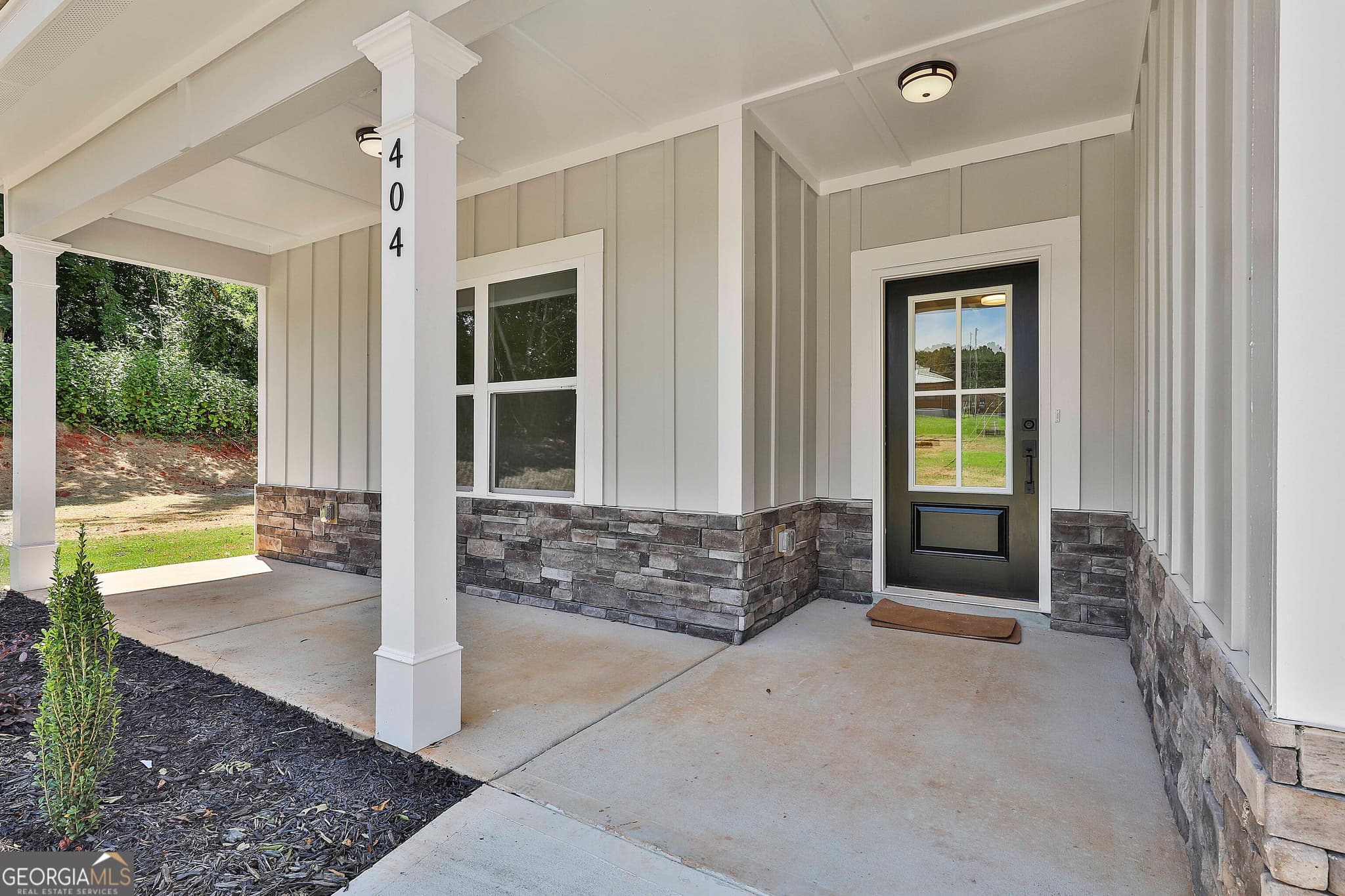 3 bedroom, 2 bathroom, 1,430 sq ft single family residence for sale at 404 W Boyd Road, Hogansville, GA 30230 — photo 5