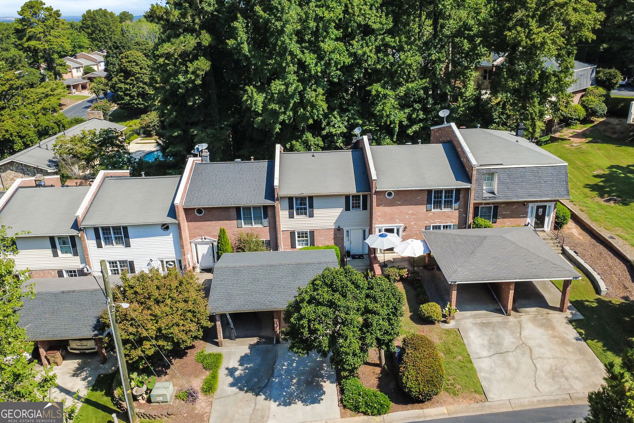 2 bedroom, 1.5 bathroom, 1,380 sq ft single family residence for sale at 6500 Gaines Ferry Road A8, Flowery Branch, GA 30542 — photo 2