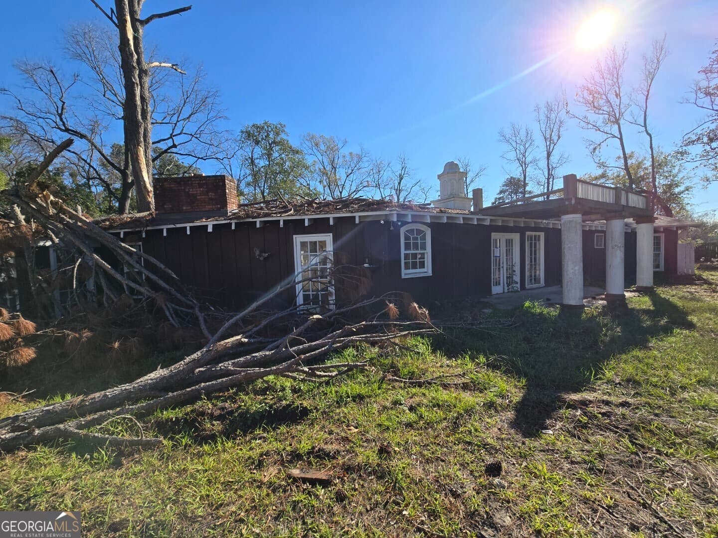 4 bedroom, 2 bathroom, 1,239 sq ft single family residence sold at 89 Bays Avenue, Savannah, GA 31408