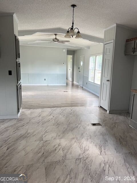 2 bedroom, 2 bathroom, 980 sq ft single family residence for sale at 37 THORNTON Drive, Winterville, GA 30683 — photo 9