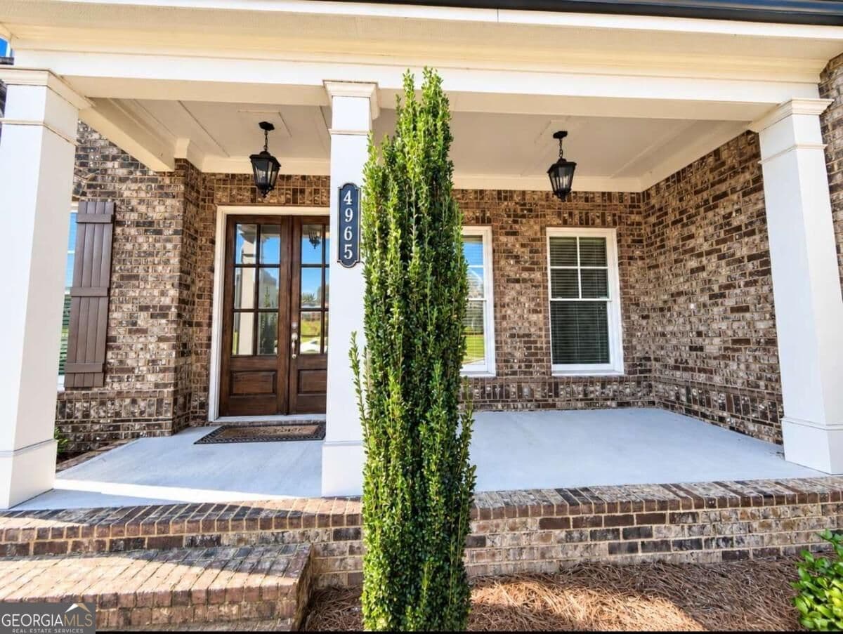 5 bedroom, 4.5 bathroom, 4,546 sq ft single family residence for rent at 4965 Gablestone Crossing, Hoschton, GA 30548 for $4,500 a month — photo 4