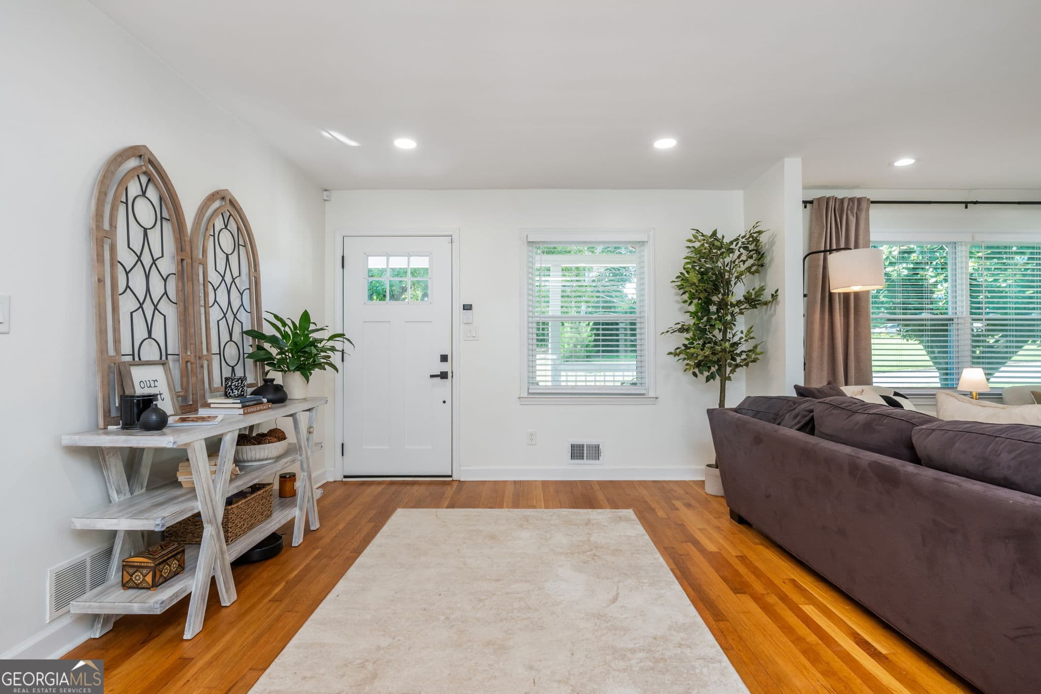 3 bedroom, 2 bathroom, 1,591 sq ft single family residence for sale at 1845 Lochlomand Lane, Smyrna, GA 30080 — photo 10
