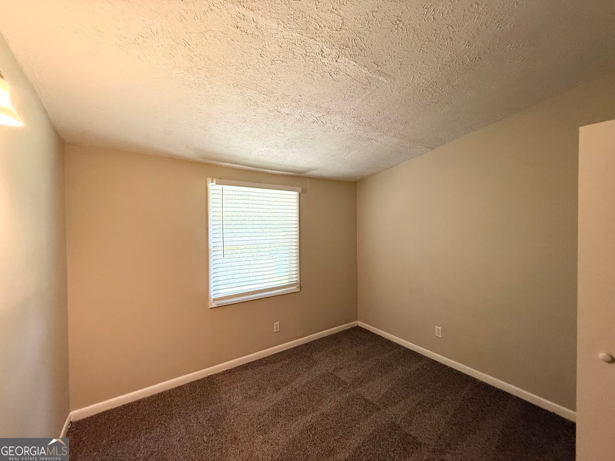 5 bedroom, 2 bathroom, 3,202 sq ft single family residence for sale at 2837 Redwine Road, East Point, GA 30344 — photo 6