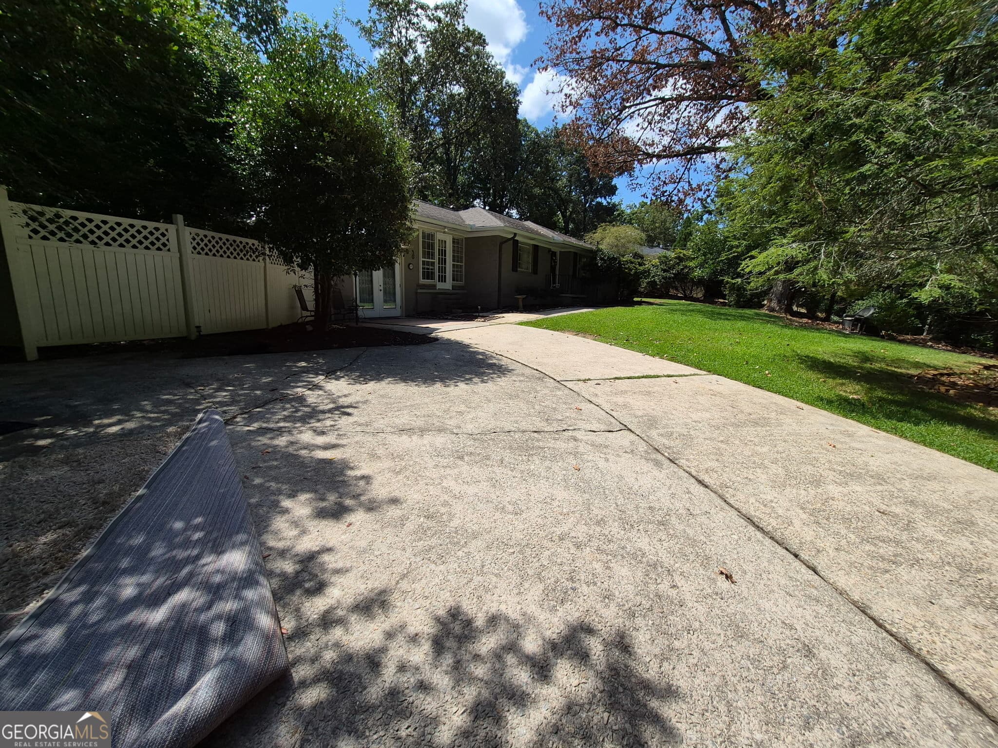 3 bedroom, 2 bathroom, 1,779 sq ft single family residence for sale at 453 Oakland Drive, Gainesville, GA 30501 — photo 7