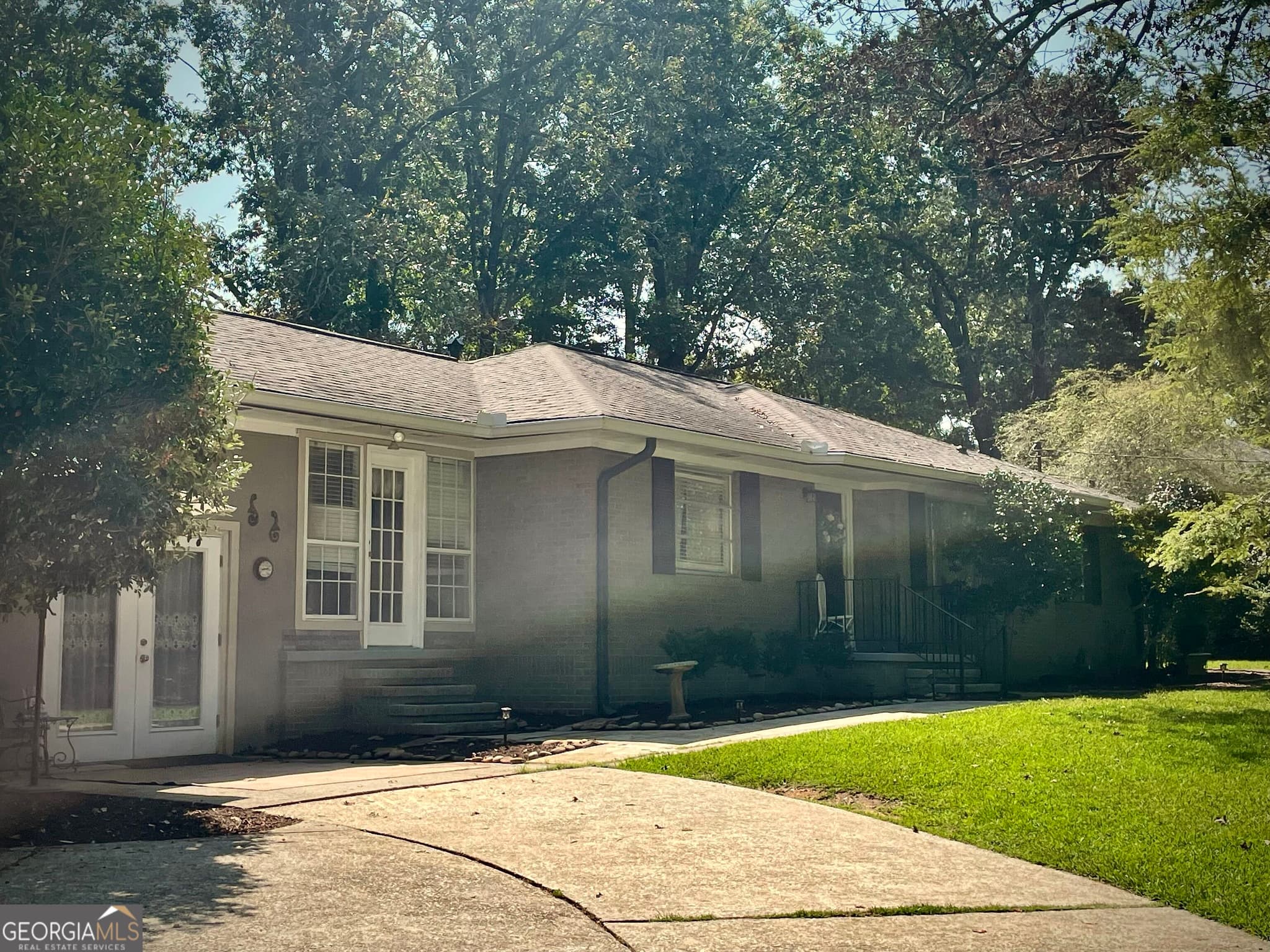 3 bedroom, 2 bathroom, 1,779 sq ft single family residence for sale at 453 Oakland Drive, Gainesville, GA 30501 — photo 5