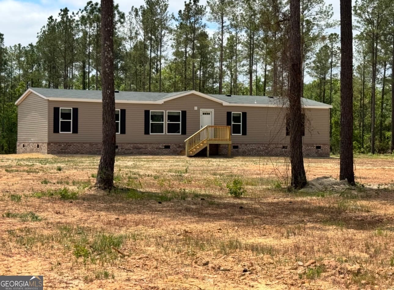 4 bedroom, 2 bathroom, 1,768 sq ft manufactured home,single family residence for sale at 516 Mosley Bridge Road, Claxton, GA 30417