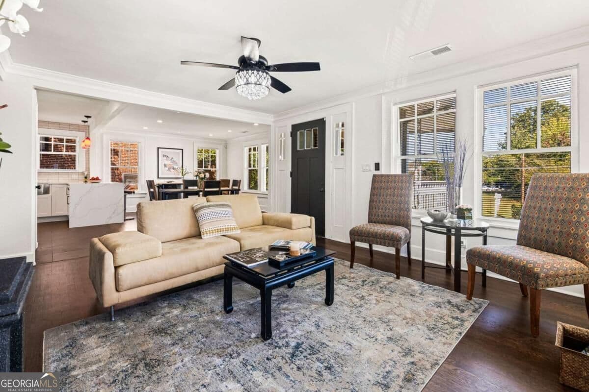 4 bedroom, 3 bathroom single family residence for sale at 1134 Donnelly Avenue, Atlanta, GA 30310 — photo 6