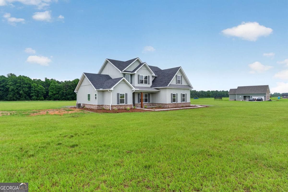 4 bedroom, 2.5 bathroom, 2,386 sq ft single family residence for sale at 3574 Highway 121, Blackshear, GA 31516 — photo 10