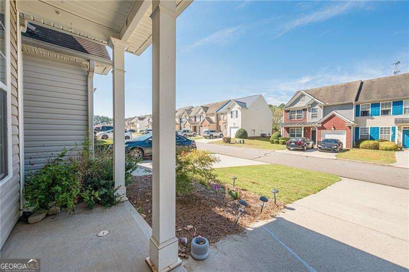 3 bedroom, 2 bathroom, 1,853 sq ft townhouse for sale at 3078 Kentmere Drive, Cumming, GA 30040 — photo 7