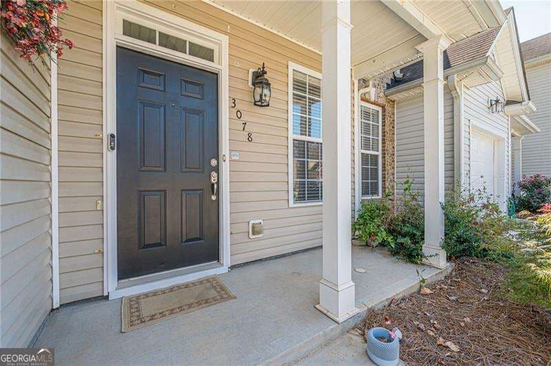 3 bedroom, 2 bathroom, 1,853 sq ft townhouse for sale at 3078 Kentmere Drive, Cumming, GA 30040 — photo 9