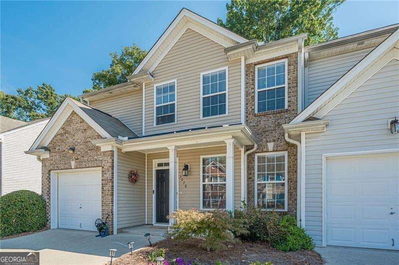 3 bedroom, 2 bathroom, 1,853 sq ft townhouse for sale at 3078 Kentmere Drive, Cumming, GA 30040 — photo 4