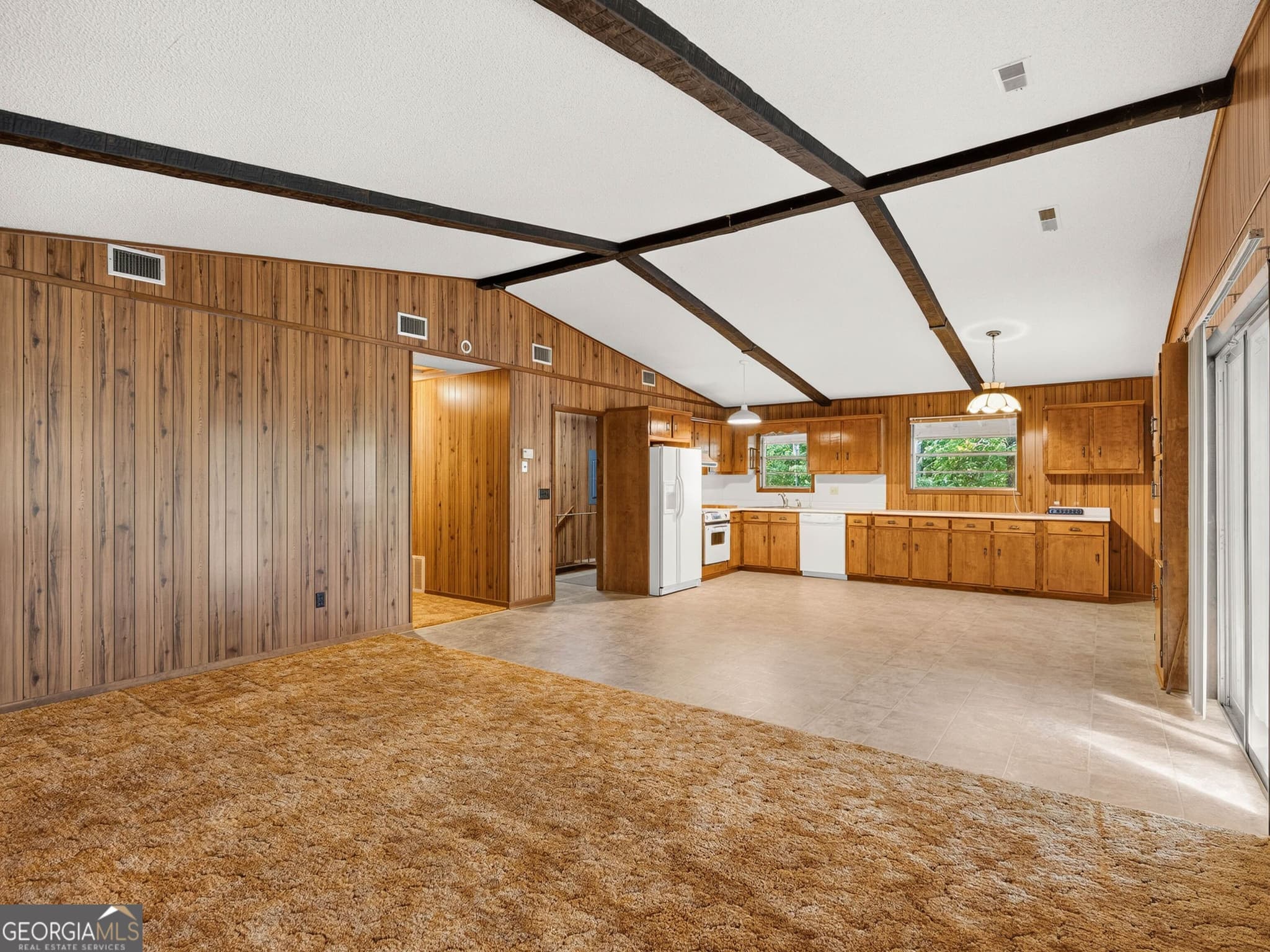 5 bedroom, 2 bathroom, 2,000 sq ft single family residence for sale at 160 Ricks Road, Fair Play, SC 29643 — photo 10