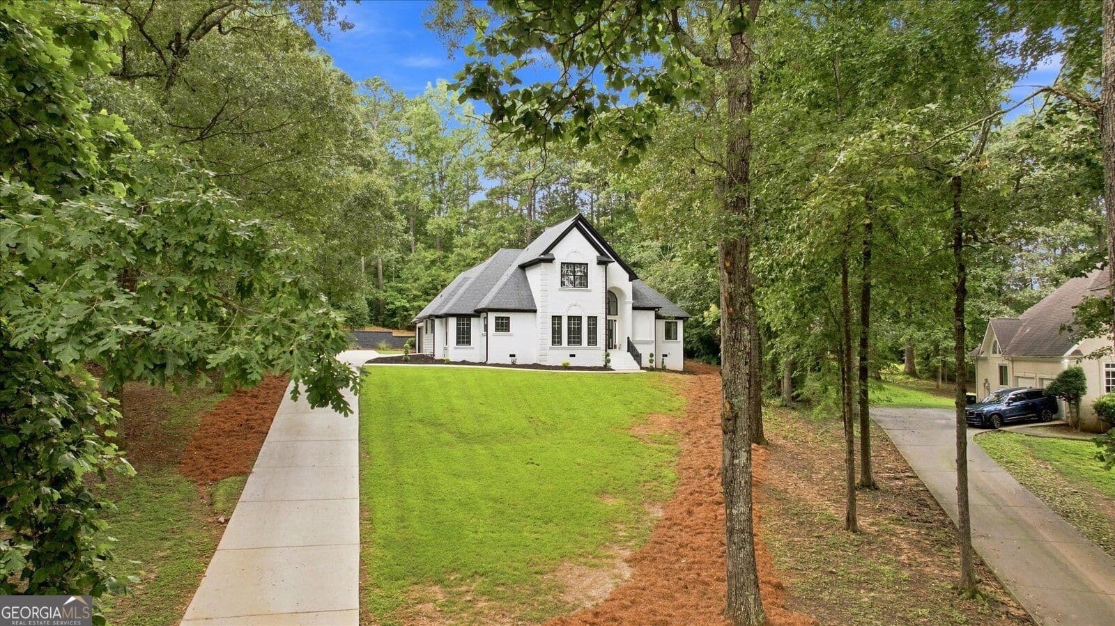 4 bedroom, 3.5 bathroom, 4,000 sq ft single family residence for rent at 141 Amicalola Way, Jonesboro, GA 30236 for $4,200 a month — photo 5