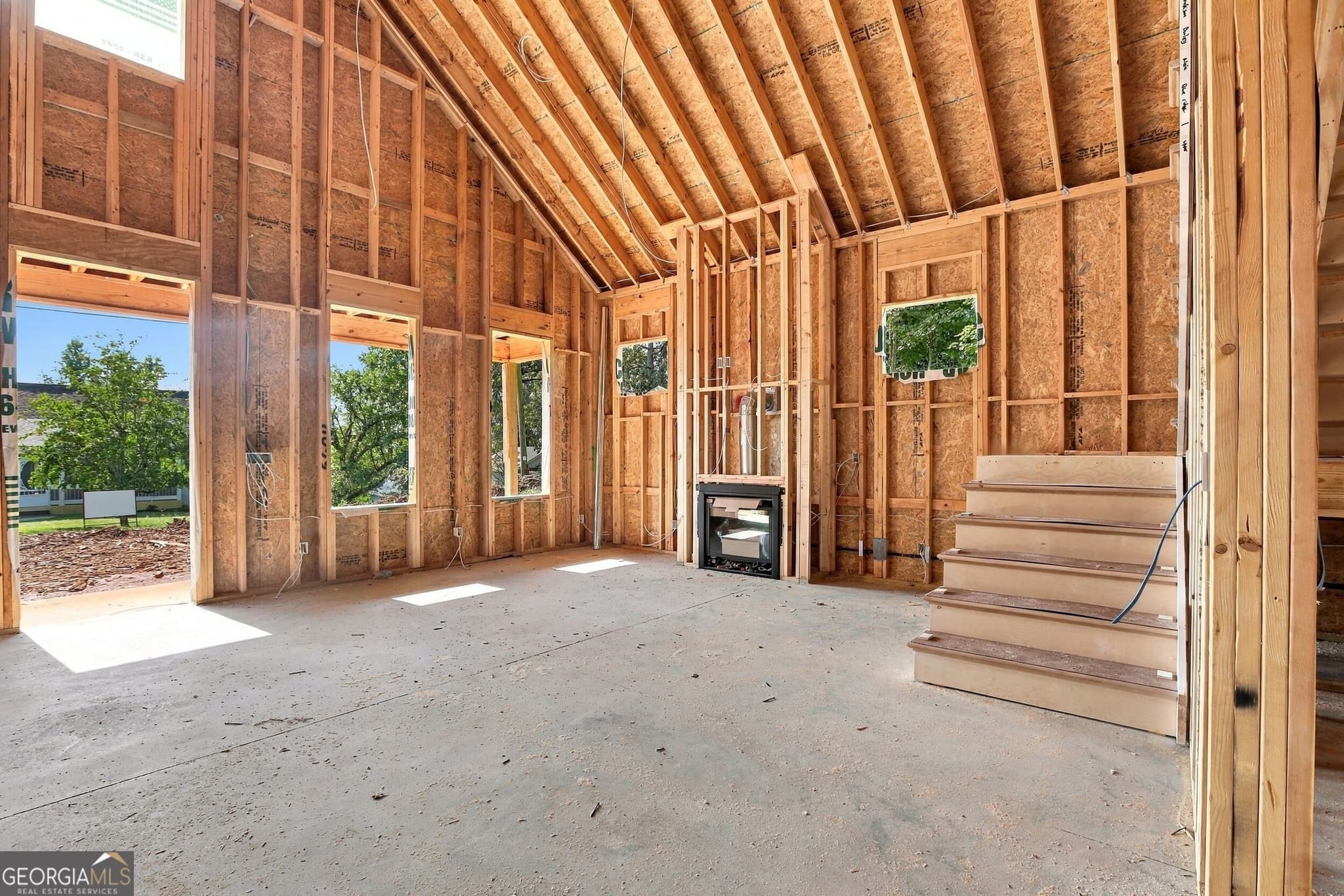 3 bedroom, 2.5 bathroom, 2,015 sq ft single family residence for sale at 164 McMillian Avenue, Demorest, GA 30535 — photo 6