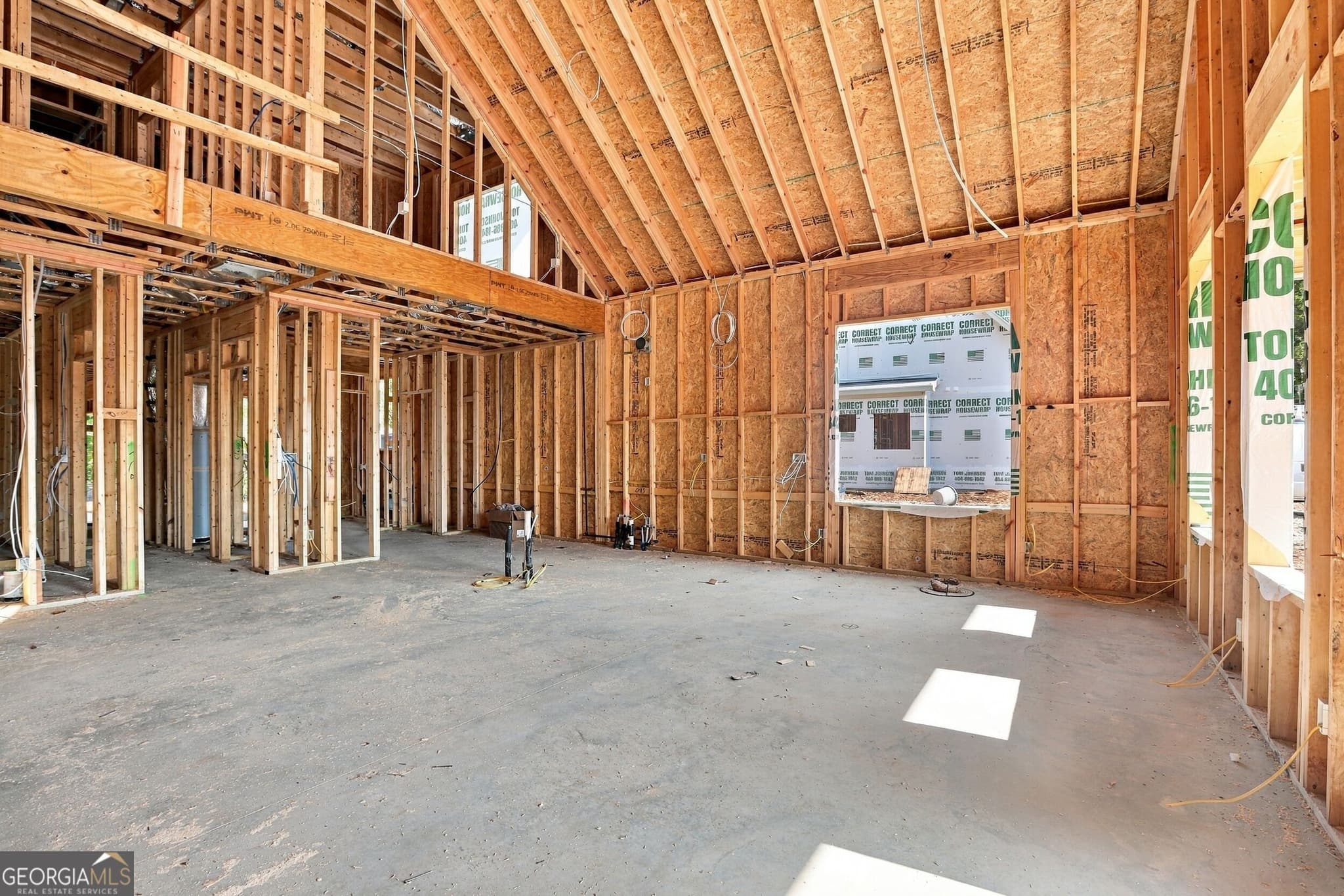 3 bedroom, 2.5 bathroom, 2,015 sq ft single family residence for sale at 164 McMillian Avenue, Demorest, GA 30535 — photo 9