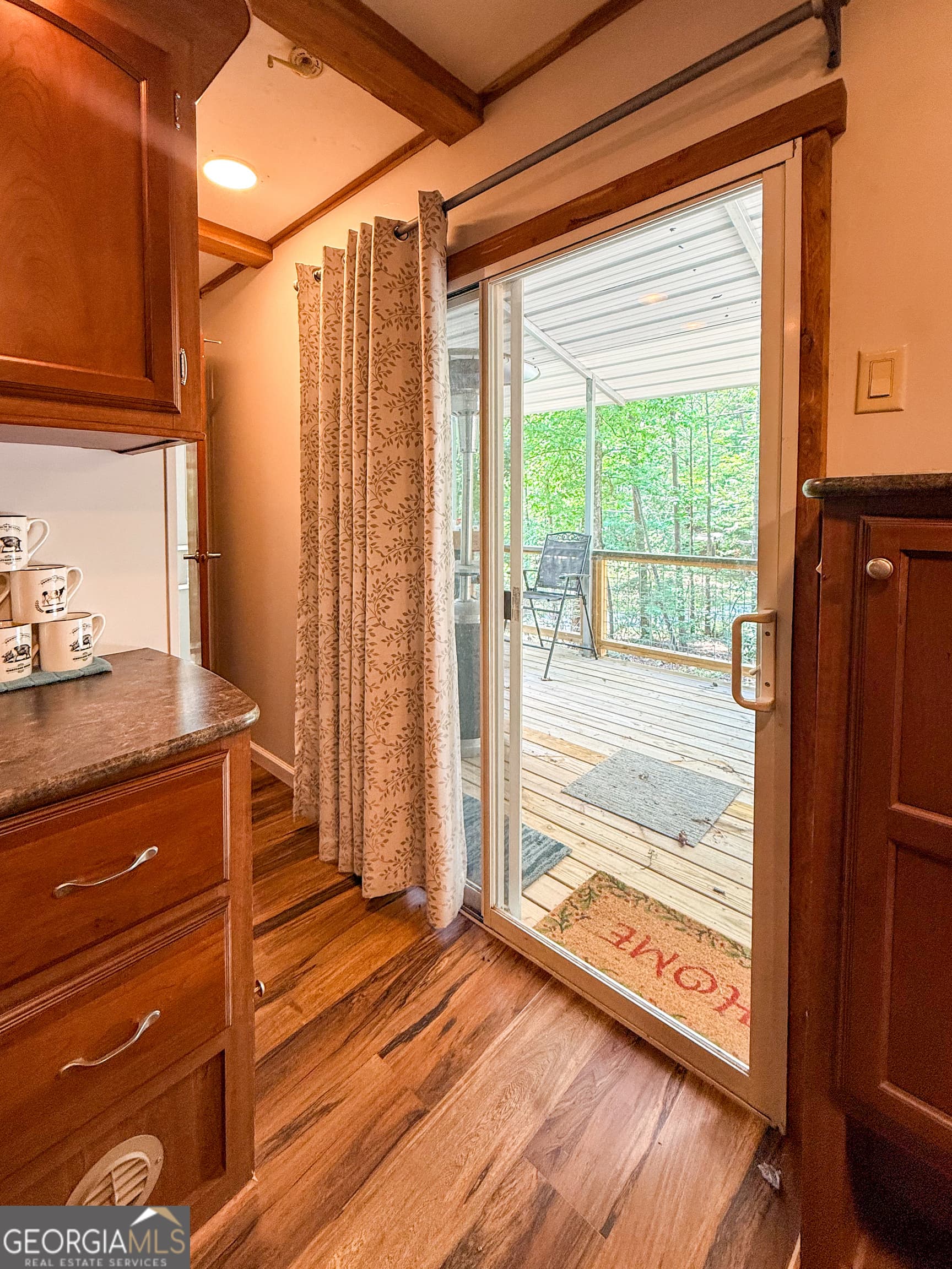 2 bedroom, 1.5 bathroom, 544 sq ft single family residence for sale at 22 Nob Hill Ridge, Cleveland, GA 30528 — photo 5