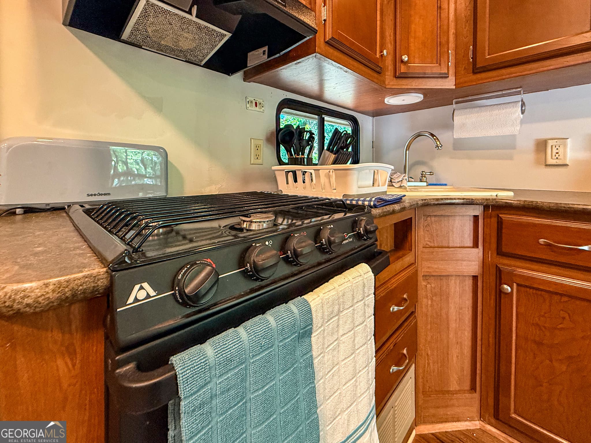2 bedroom, 1.5 bathroom, 544 sq ft single family residence for sale at 22 Nob Hill Ridge, Cleveland, GA 30528 — photo 10