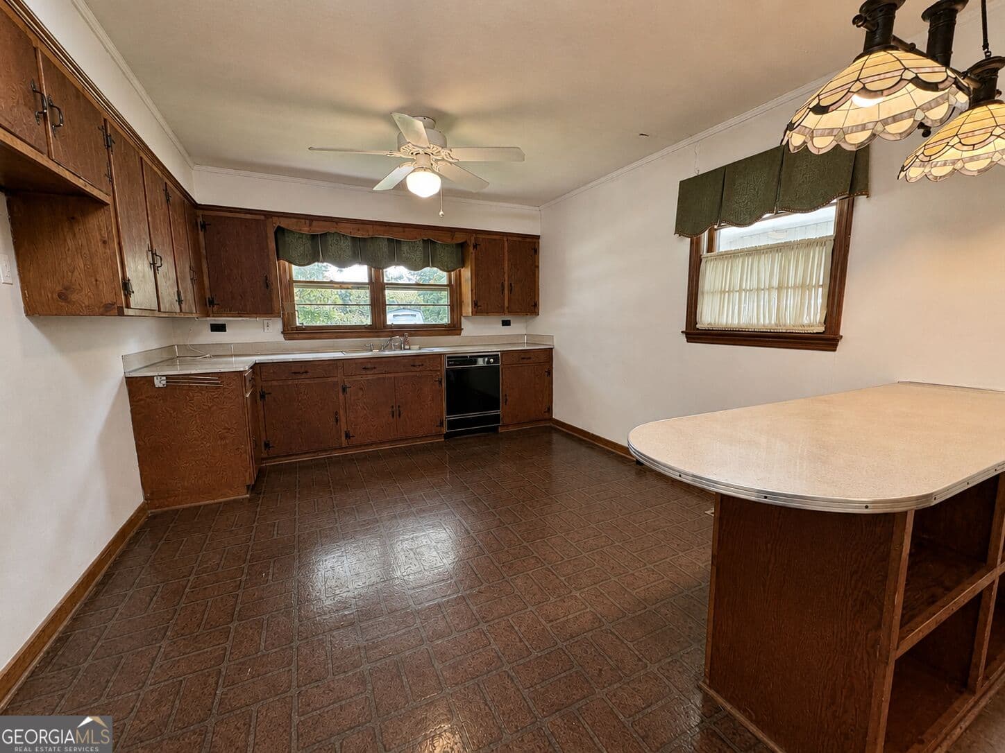3 bedroom, 1.5 bathroom, 1,313 sq ft single family residence for sale at 296 Goodwin Drive, Summerville, GA 30747 — photo 7
