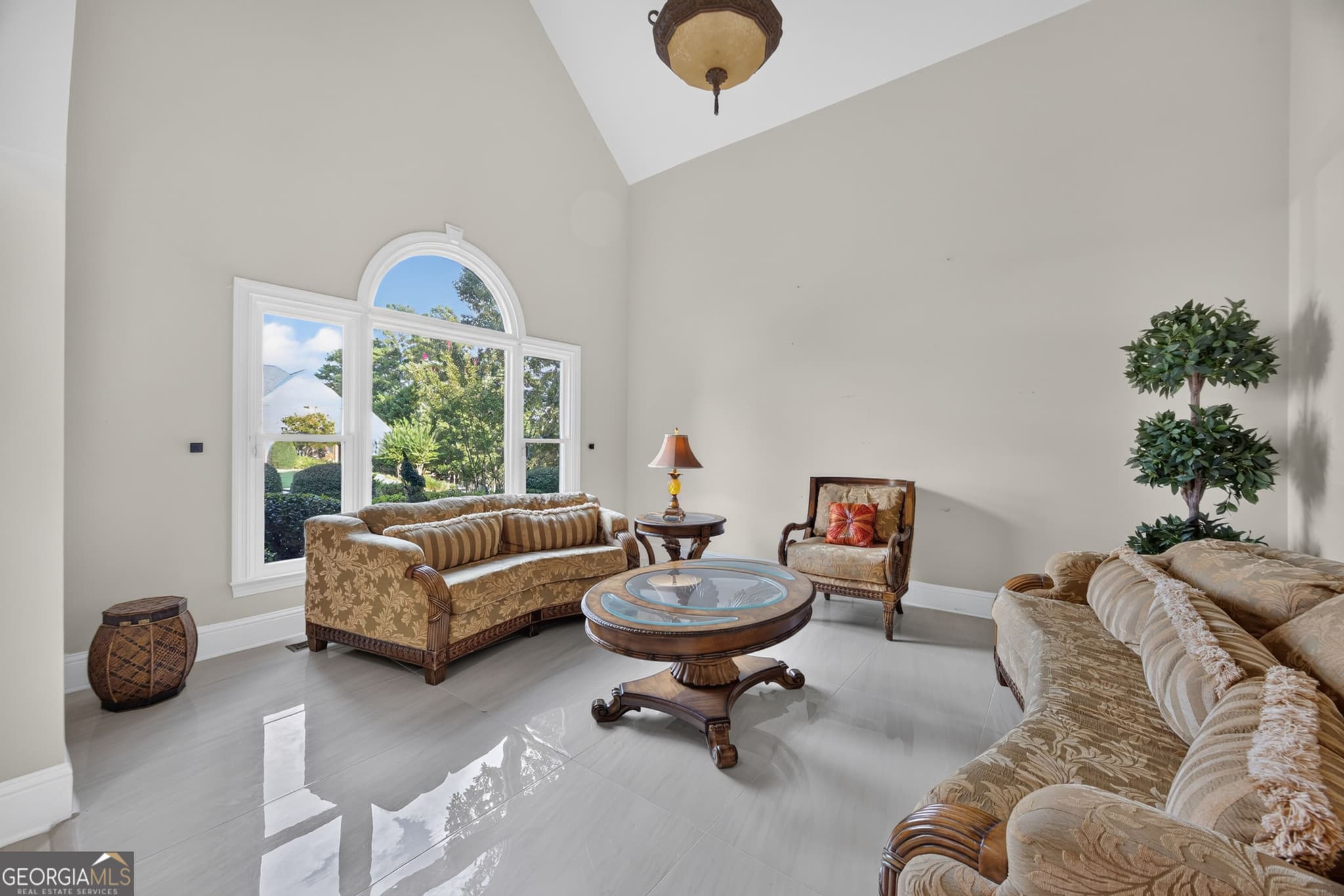5 bedroom, 4.5 bathroom, 5,869 sq ft single family residence for sale at 461 Schofield Drive, Powder Springs, GA 30127 — photo 6