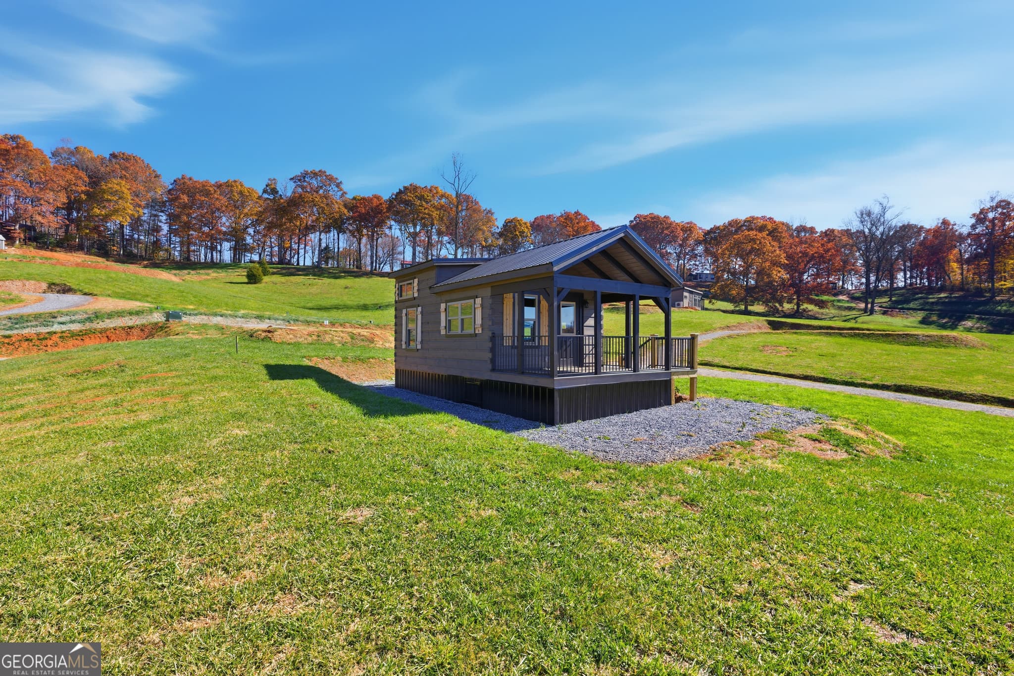 1 bedroom, 1 bathroom, 276 sq ft single family residence for sale at 527 Saunders LOT 60, Franklin, NC 28734 — photo 5