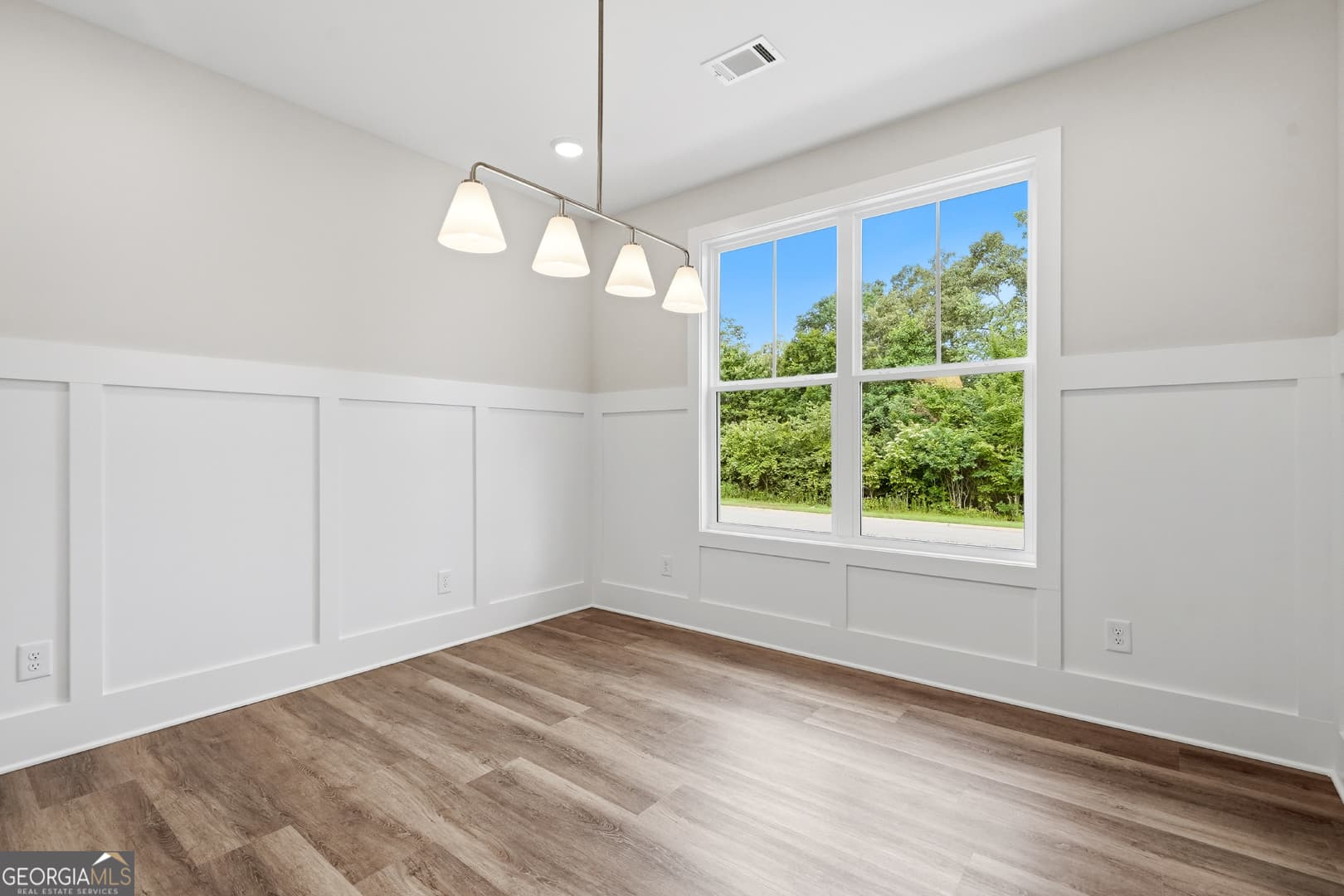 4 bedroom, 2.5 bathroom, 2,480 sq ft single family residence for sale at 630 Sweetgrass Drive, Demorest, GA 30535 — photo 6