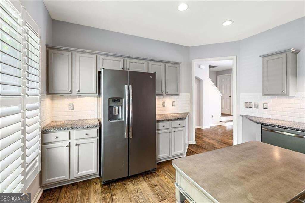 4 bedroom, 3.5 bathroom, 2,665 sq ft townhouse for sale at 352 Suwanee Avenue, Suwanee, GA 30024 — photo 7