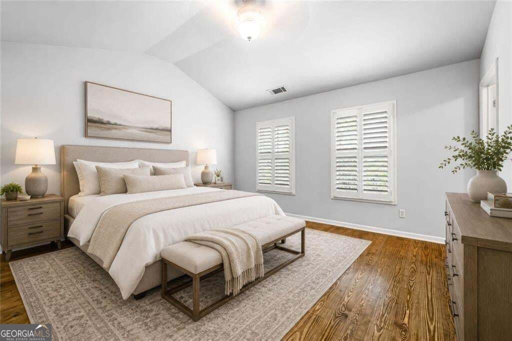 4 bedroom, 3.5 bathroom, 2,665 sq ft townhouse for sale at 352 Suwanee Avenue, Suwanee, GA 30024 — photo 8