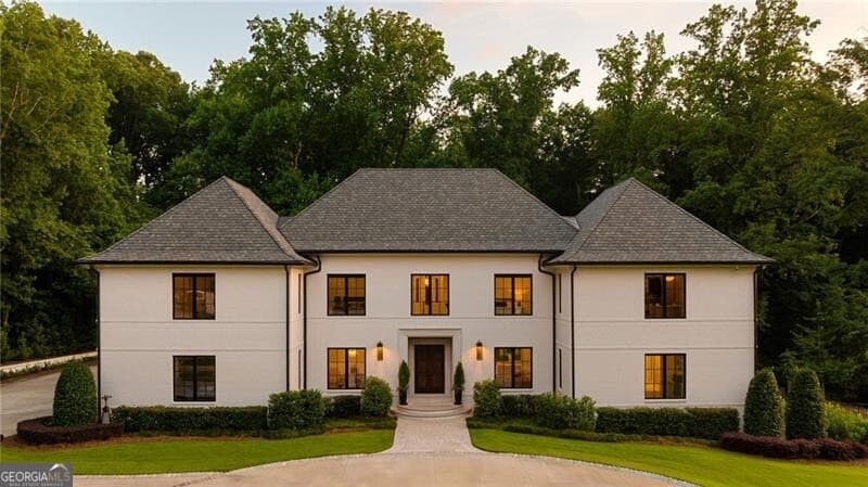 8 bedroom, 8 bathroom, 10,444 sq ft single family residence for sale at 5260 Long Island Drive, Atlanta, GA 30327 — photo 1 of 70