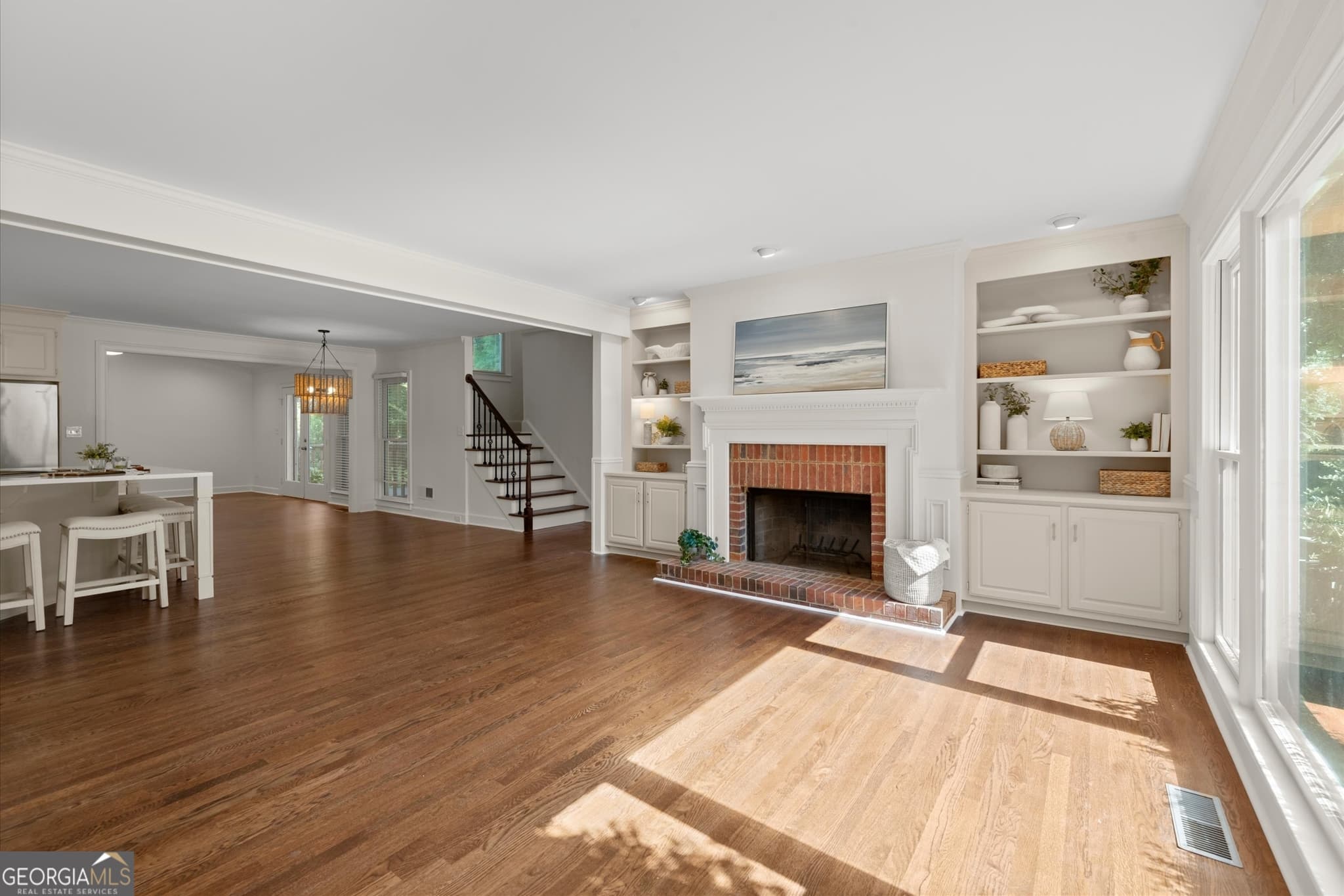 5 bedroom, 4.5 bathroom, 5,160 sq ft single family residence for sale at 871 Chestnut Lake Drive, Marietta, GA 30068 — photo 6