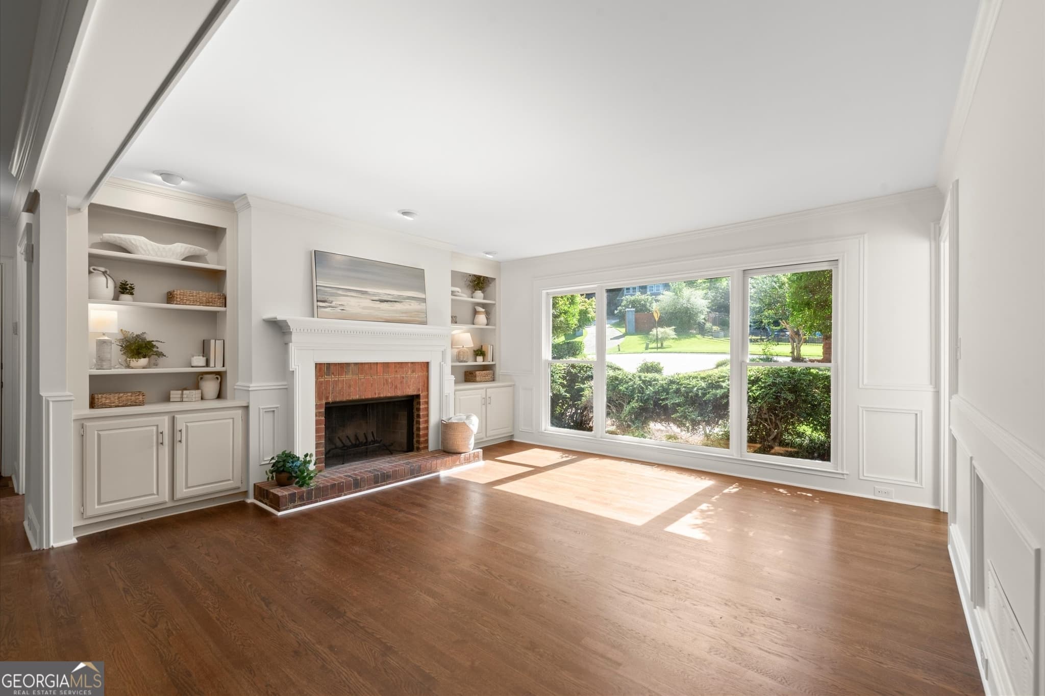 5 bedroom, 4.5 bathroom, 5,160 sq ft single family residence for sale at 871 Chestnut Lake Drive, Marietta, GA 30068 — photo 4