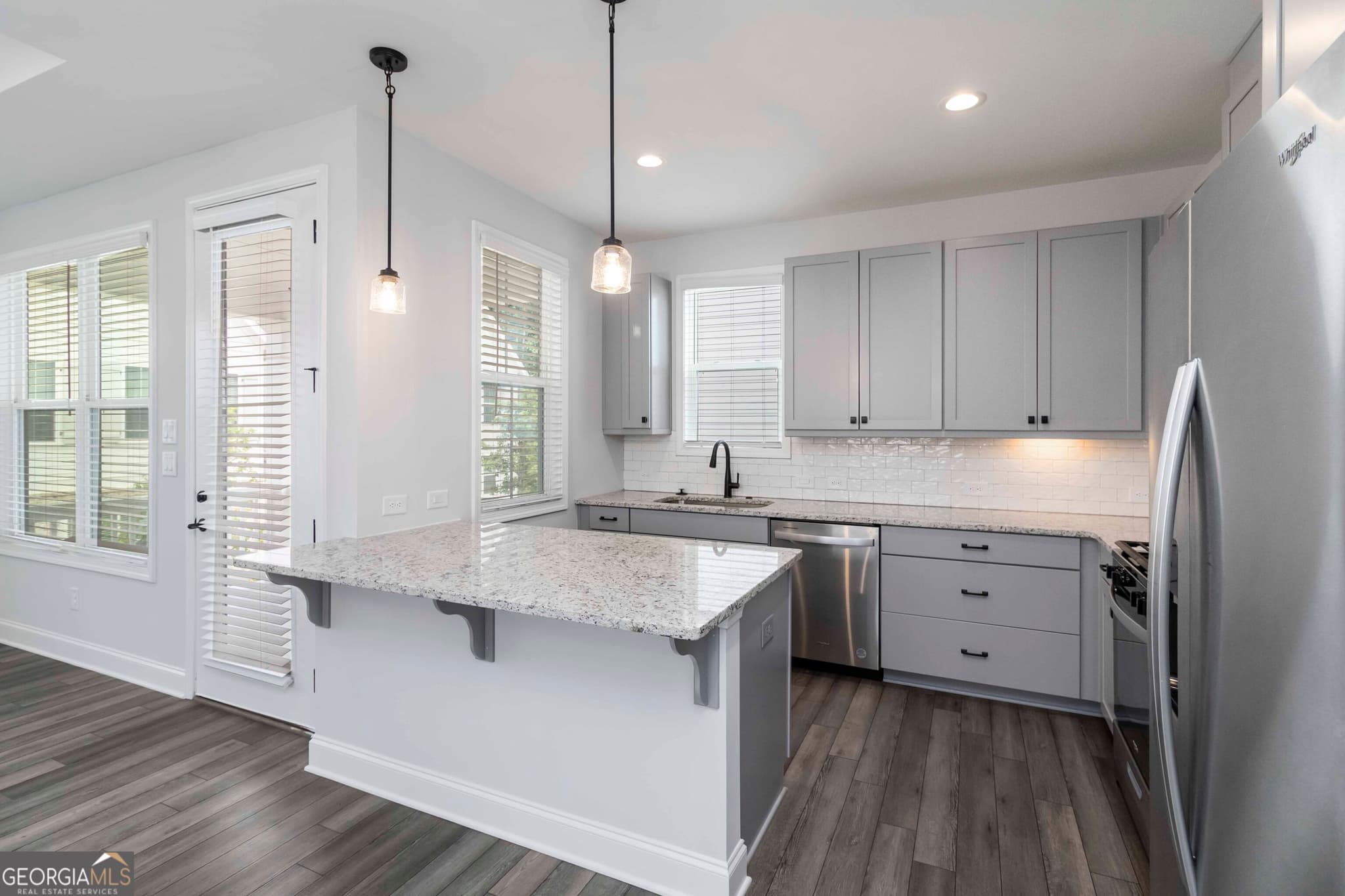 2 bedroom, 2 bathroom, 1,928 sq ft townhouse for rent at 2000 Harvest Pond Circle 2094 - BRAMBLE, Suwanee, GA 30024 for $3,325 a month — photo 3