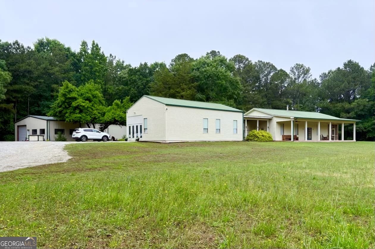 2 bedroom, 2 bathroom, 2,352 sq ft single family residence sold at 1388 Brown Brothers Road, Elberton, GA 30635