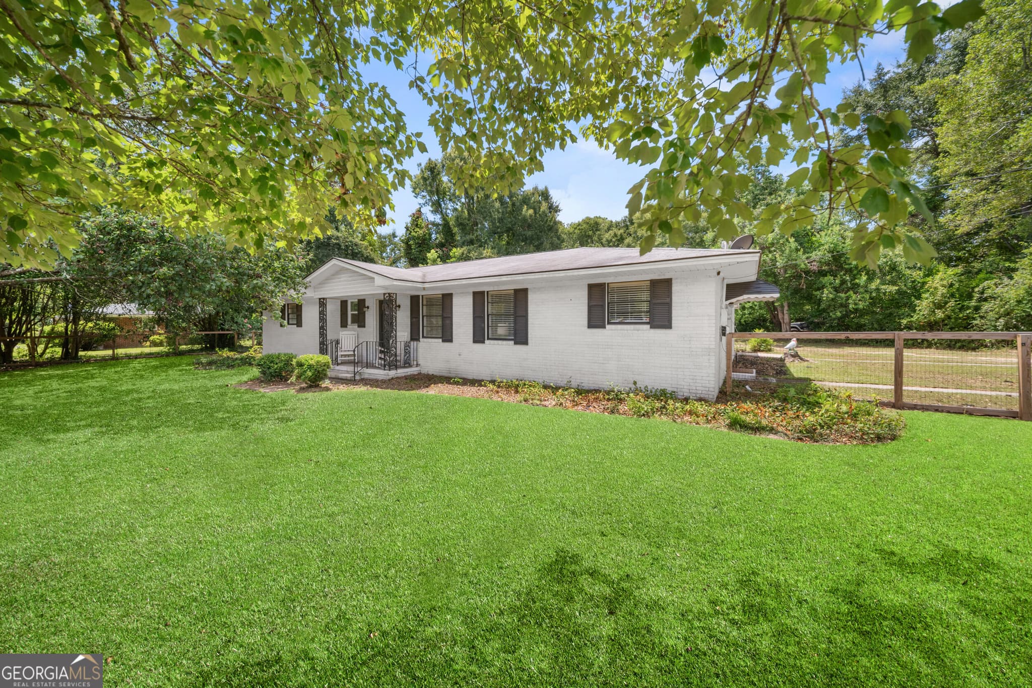 4 bedroom, 2 bathroom, 1,769 sq ft single family residence for sale at 100 Pineview Road, Statesboro, GA 30461 — photo 3