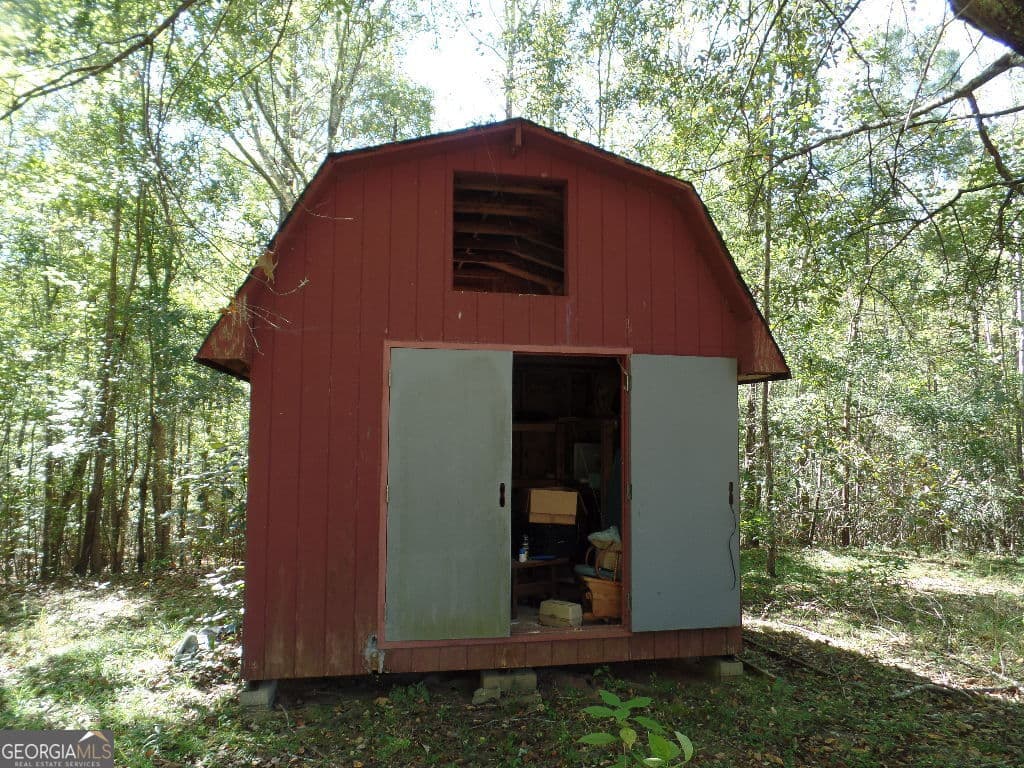 2 bedroom, 1 bathroom, 1,058 sq ft single family residence for sale at 229 Dixon Road, Newnan, GA 30263 — photo 9