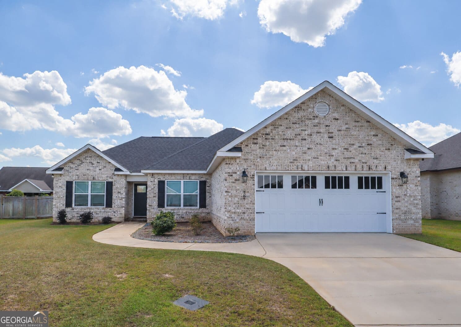 4 bedroom, 2 bathroom, 1,771 sq ft single family residence for sale at 307 Ruger Place, Kathleen, GA 31047 — photo 2