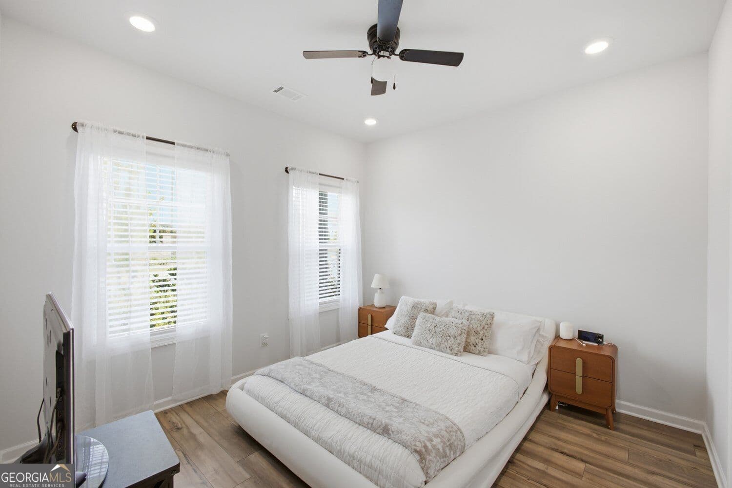 4 bedroom, 3 bathroom, 2,324 sq ft single family residence for sale at 2700 Westgate Park Drive, Loganville, GA 30052 — photo 8