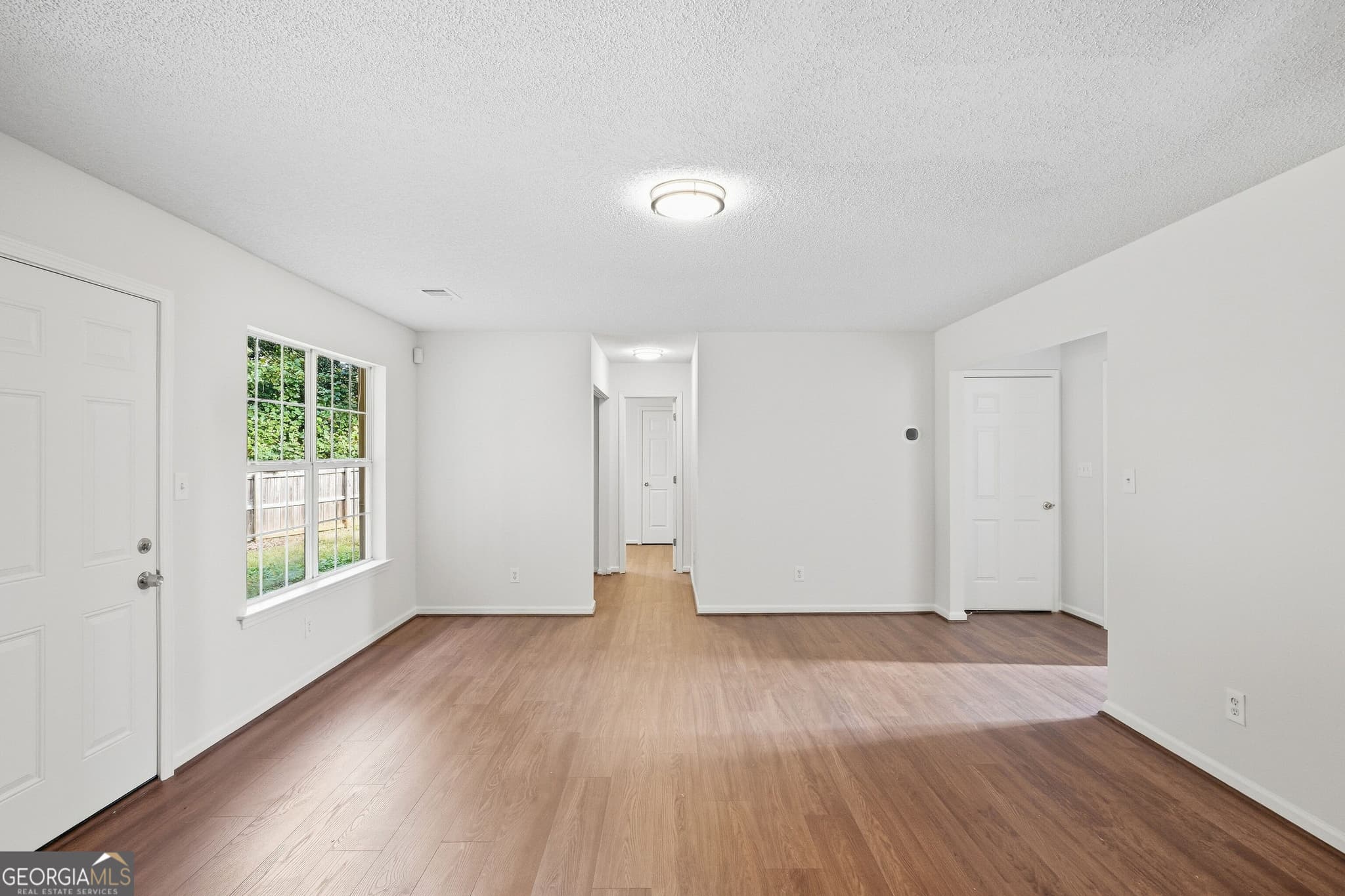 4 bedroom, 2.5 bathroom, 2,080 sq ft single family residence for sale at 5129 Buchli Crest Court, Lithonia, GA 30038 — photo 9
