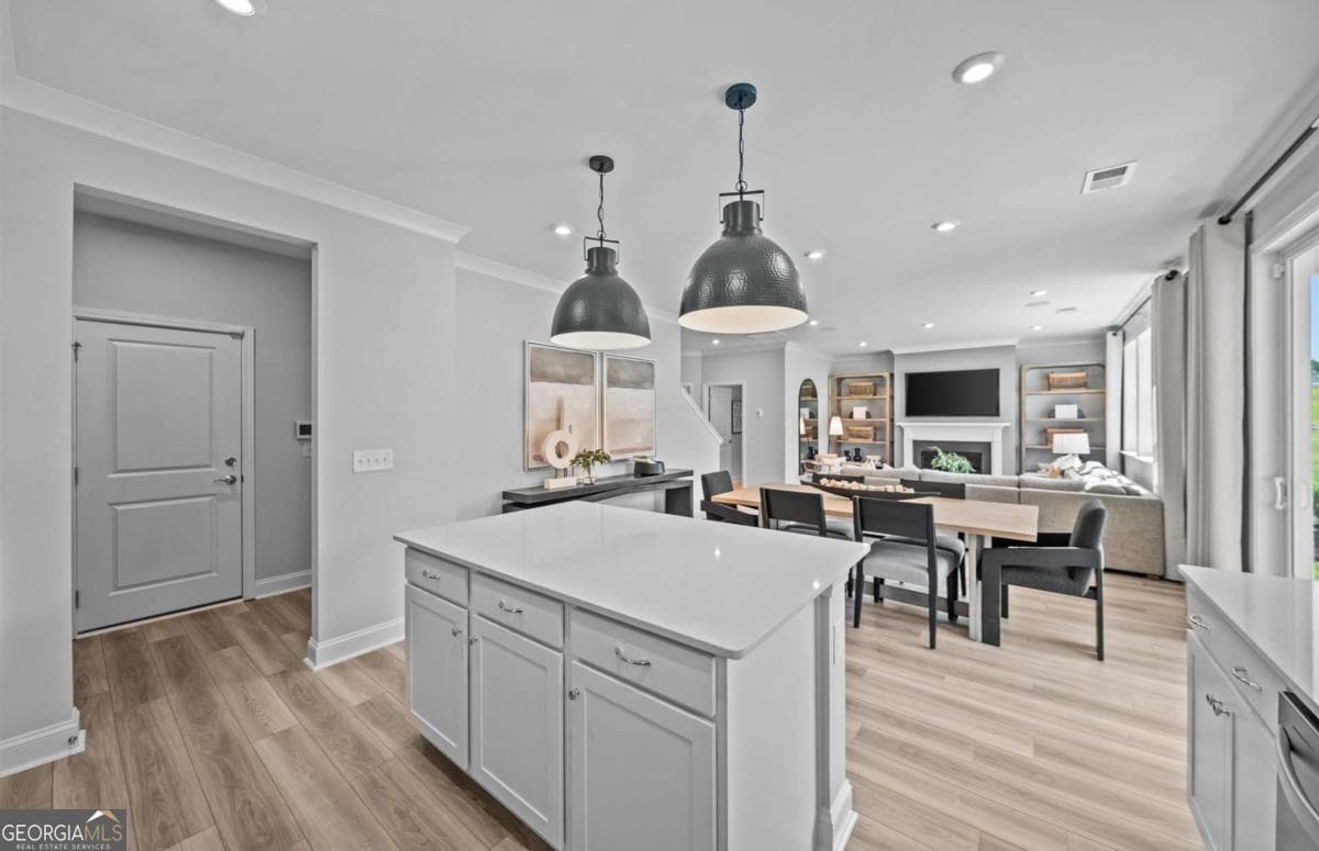 4 bedroom, 2.5 bathroom, 2,266 sq ft single family residence for sale at 4264 Karenwood Circle, Powder Springs, GA 30127 — photo 9