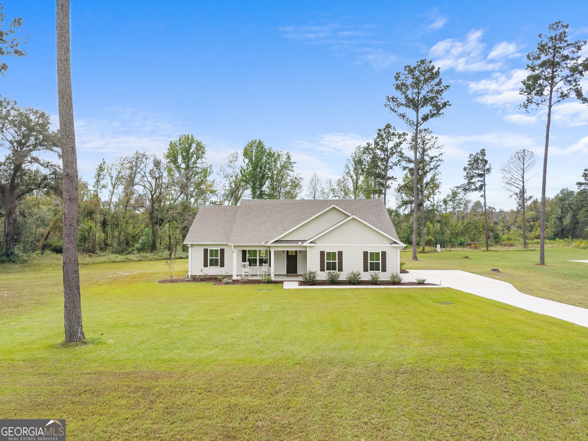 3 bedroom, 2 bathroom, 1,442 sq ft single family residence for sale at 22638 Salem Church Road, Metter, GA 30439 — photo 2