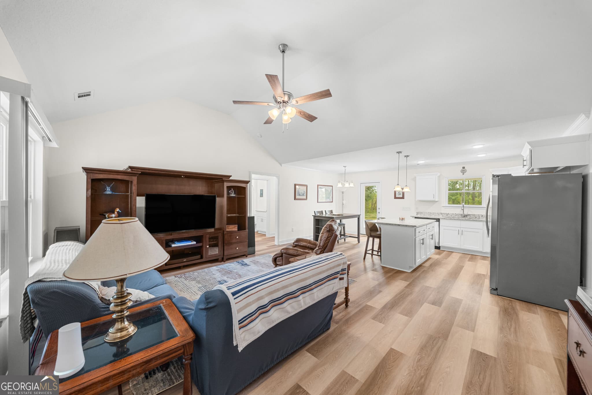 3 bedroom, 2 bathroom, 1,442 sq ft single family residence for sale at 22638 Salem Church Road, Metter, GA 30439 — photo 4