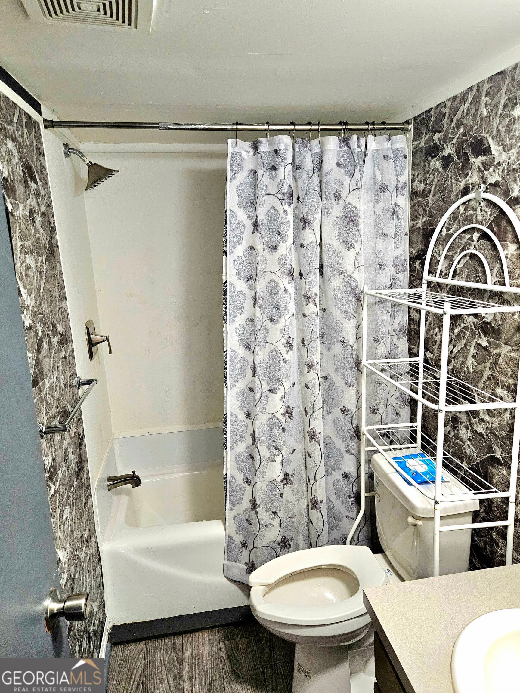 3 bedroom, 2 bathroom, 1,568 sq ft manufactured home,single family residence for sale at 1052 E Highway 26, Buena Vista, GA 31803 — photo 10